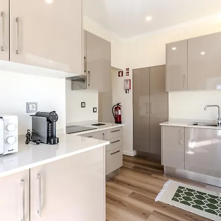 #379 Sunny Corner Apartment Albufeira